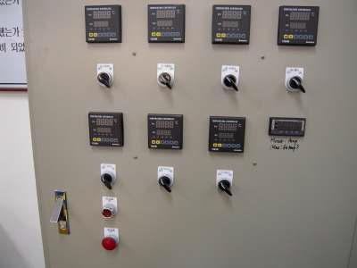 Photo of extruder control panel