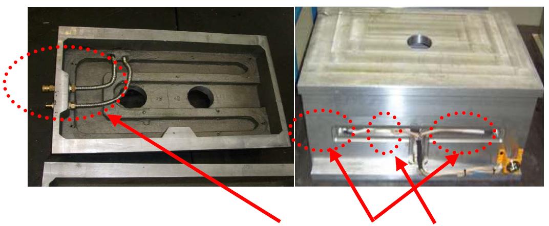 진공 MOLD BASE 하부에 냉각수라인 및 히터, 온도센서 설치