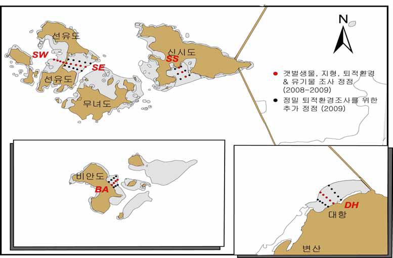 새만금 외측 갯벌 저서생태계 모니터링 및 정밀 퇴적환경 조사 정점도. 빨간점은 2008년부터 2009년까지 갯벌 저서동물, 지형, 퇴적상 및 유기물 조사 정점, 검정점은 2009년에 추가 설정한 정점