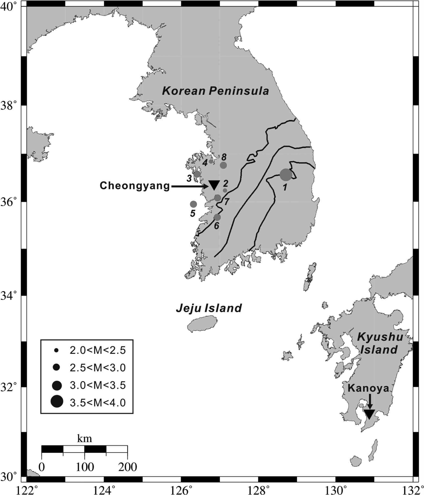 The map showing the earthquakes occurred within 100 km from the Cheongyang observatory during March to December 2009(note that the earthquake No. 1 exceeds a distance of 100 km from the observatory but has the largest magnitude in the analysis period). The solid lines indicate major tectonic boundaries of the southern Korean Peninsula. The Kanoya observatory is a fixed permanent observatory operated by Japan Meterological Agency. The number in the map indicate the occurred earthquake event number listed in Table 1.