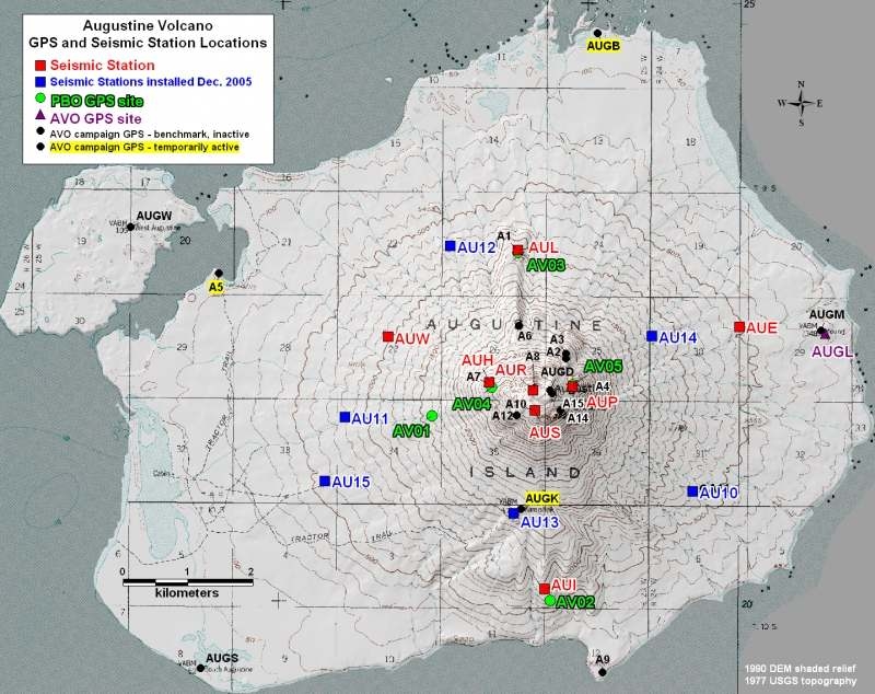 그림 I-2-20. 아우구스틴 화산의 관측망(지진, GPS)