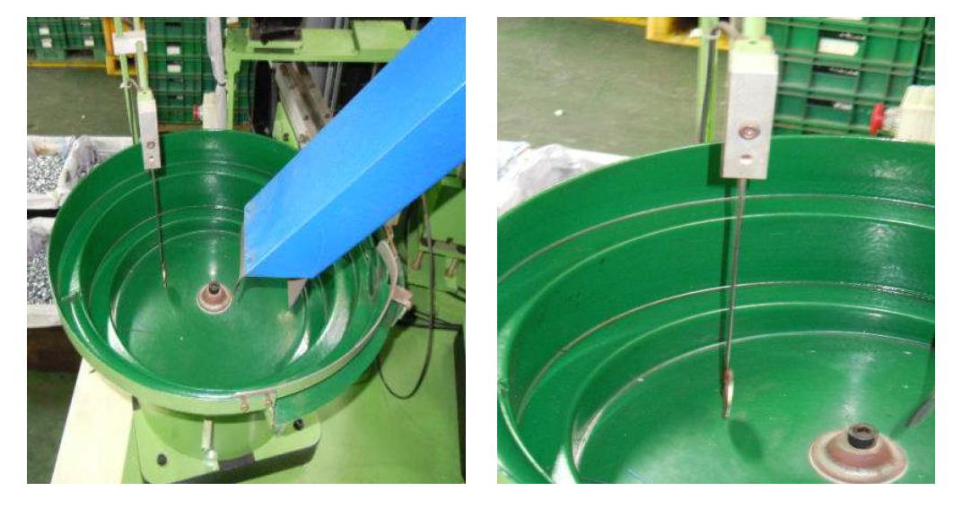 Sensing system of bowl feeder in line up system.