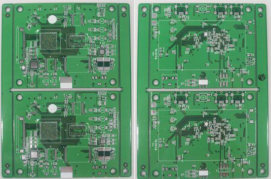 완성된 PCB 앞면(좌) 뒷면(우)