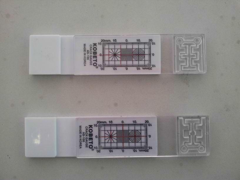 균열발생 확인을 위한 크렉게이지 설치 및 모리터링 전경