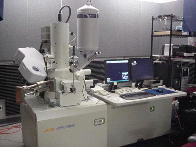 Image of scanning electron microscope (SEM).