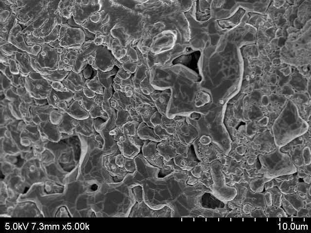 SEM image of Fe₂O₃/ZrO₂ after reduction with methane.