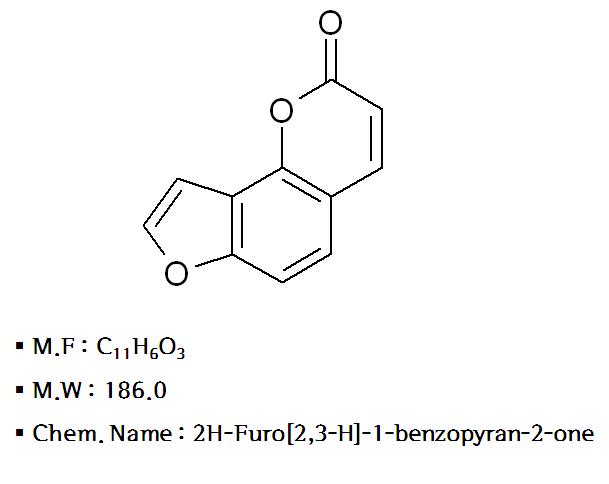 안젤리신(2H-Furo[2,3-H]-1-benzopyran-2-one)의 화학구조.