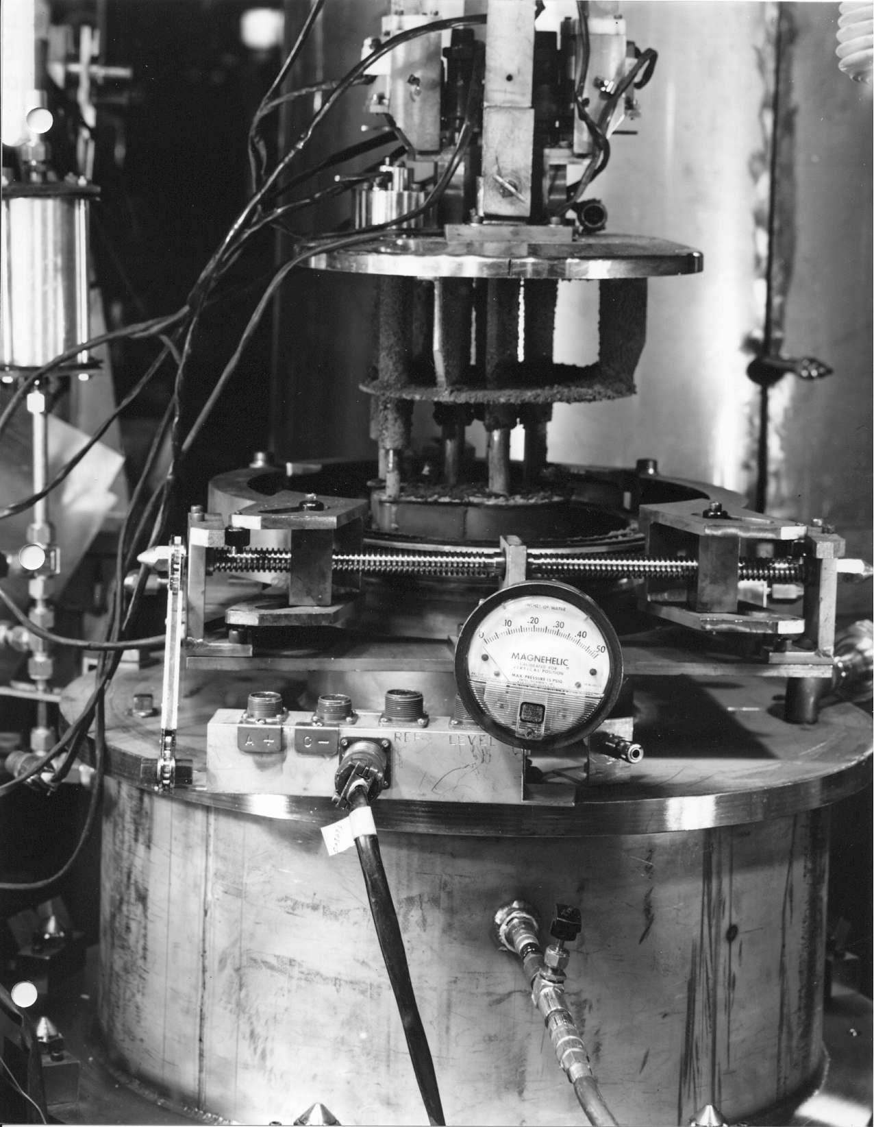 Fig. 2.1.2 Hot Fuel Dissolution Apparatus(HFDA).