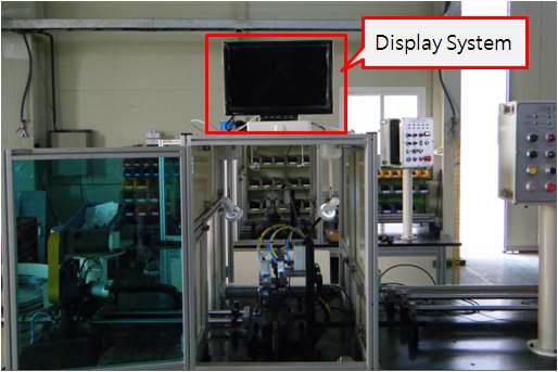 튜브 자동 절단 장비에 Display System 장착 모습