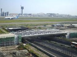 Tokyo 국제공항진입교(2008)