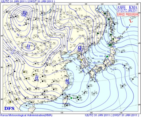 Fig. 4.5.31. Synoptic surface weather chart at 12 UTC 31 January 2011.