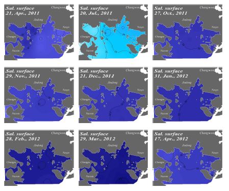 그림 3.4.2 진동만 표층해수의 계절별 염분 분포(2011~2012)