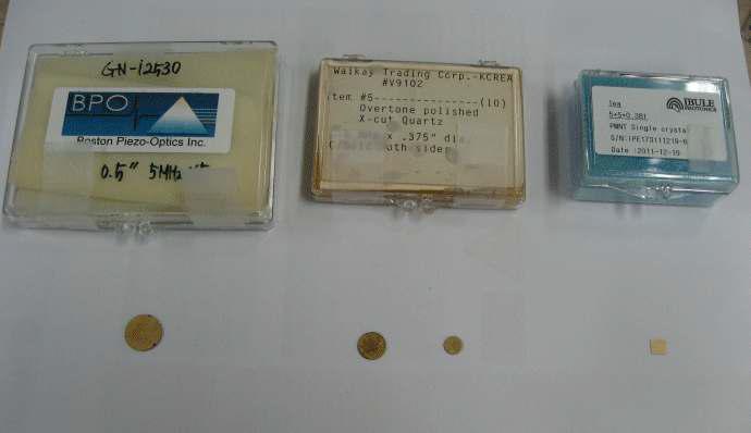 The piezoelectric elements used for experiments; LiNbO3 (left), Quartz crystal (middle), PMN-PT(right)