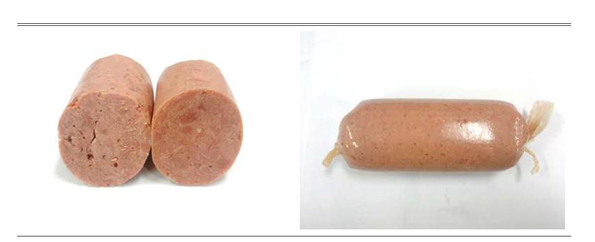 Apparence and cross section of duck meat product as a type of corned beef.