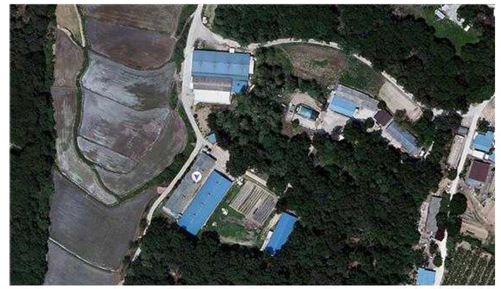 Satellite picture of farm A(latitude 37.2˚, longitude 127.4˚)