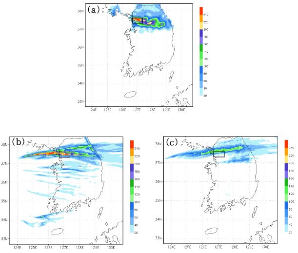 Fig. 4.4.13. Spatial distribution of 24-hour accumulated rainfall derived from the observation (a), CReSS (b) and WRF (c) simulations.