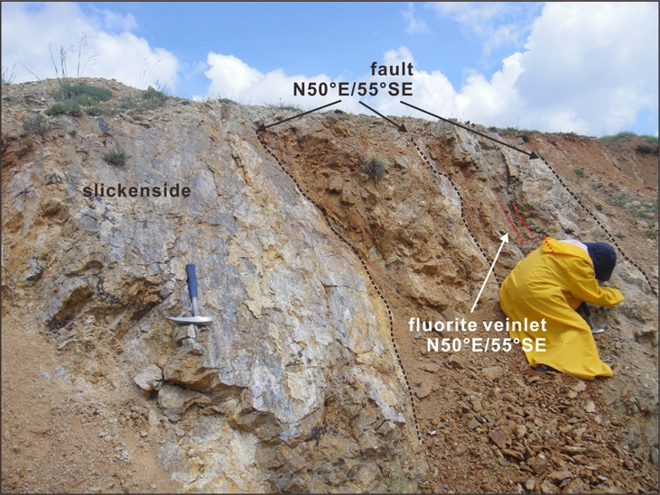 Fig. 4-11. Quarry No. 3 in Yeniyapan deposit.