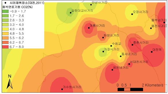 그림 68. 2011년도의 대전 지역의 화석연료기원 CO2 농도의 분포도