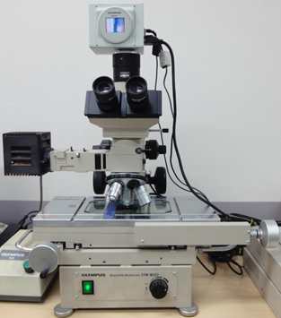 An electron microscope for measurement of crack size (OLYMPUS STM-MJ52)