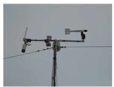 Anemometer at 5.49 m before replacement in 2012