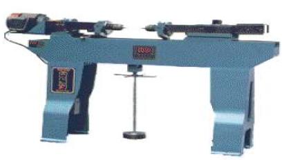 Rotary bending fatigue test machine