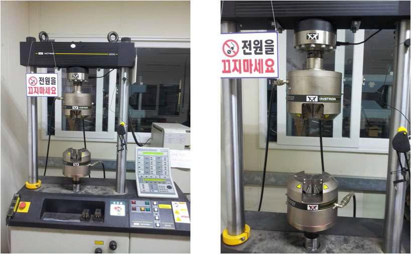 Instron Universal Testing Machine