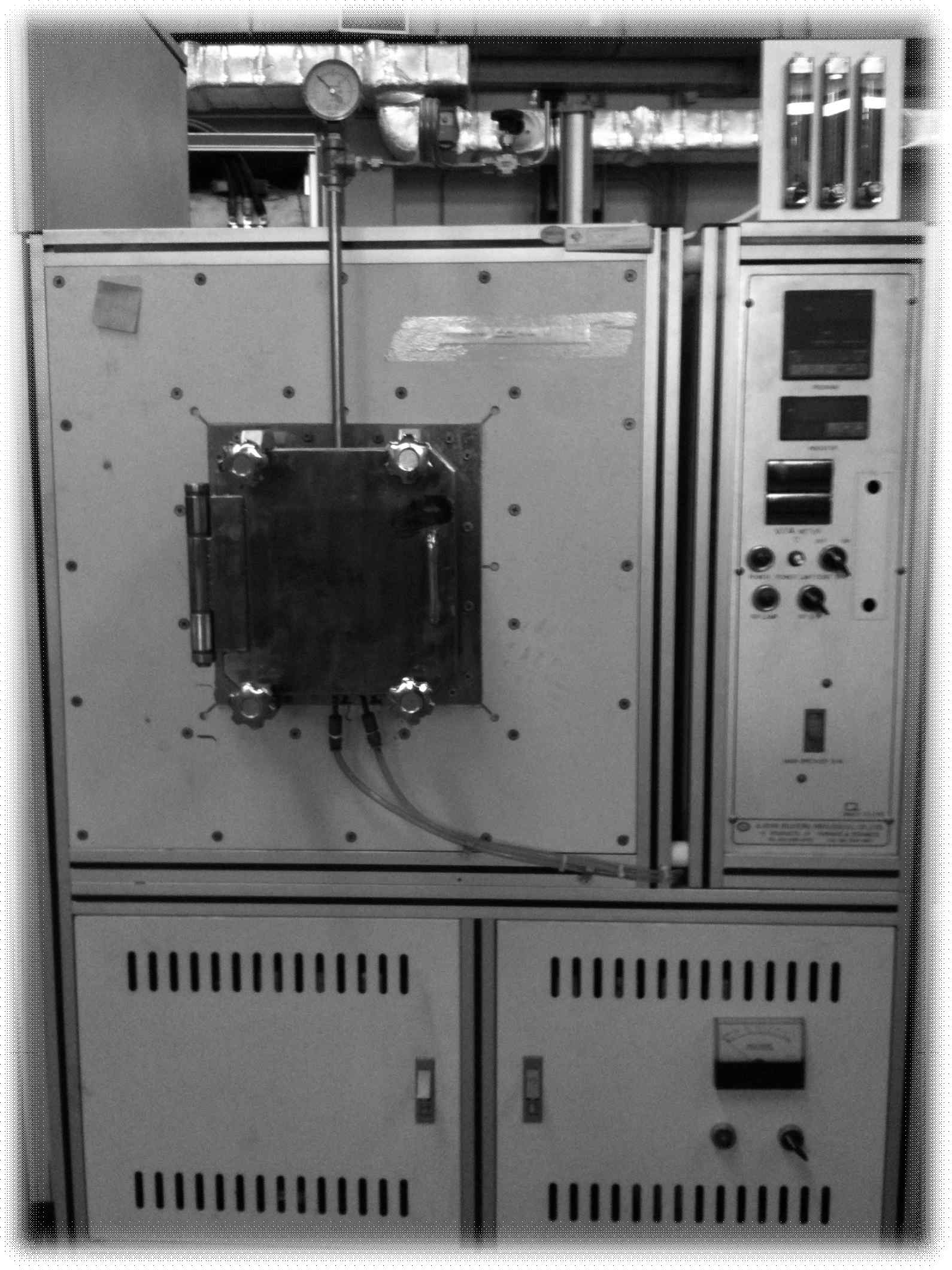 The reaction furnace for pack cementation