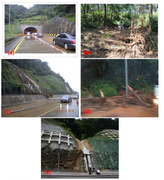 전남 군산 고속도로에서 발생한 산사태 전경