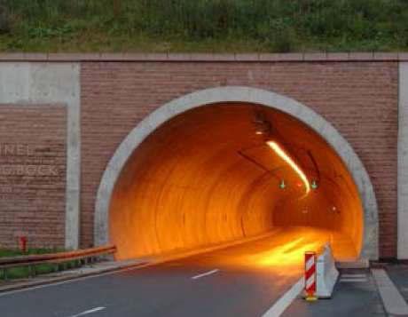 독일의 Berg Bock Tunnel