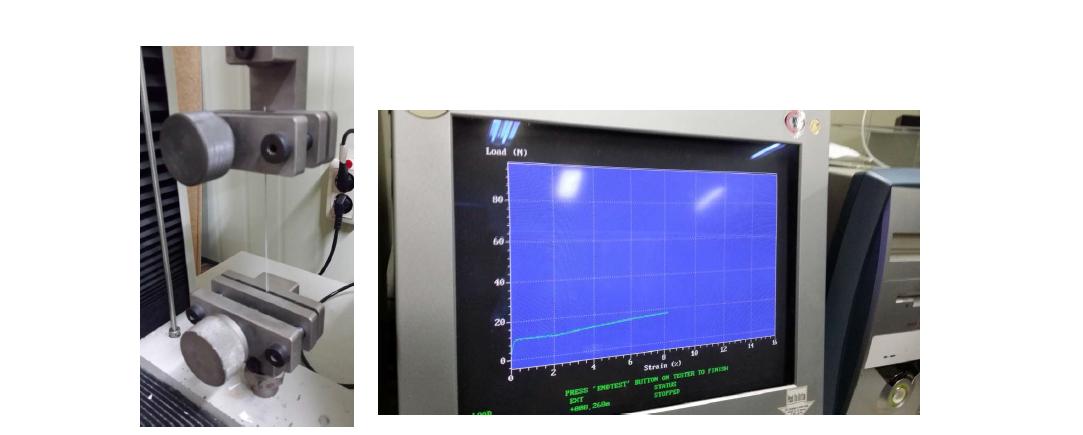 니켈 모세관 인장시험 사진과 전형적인 load vs. strain 곡선