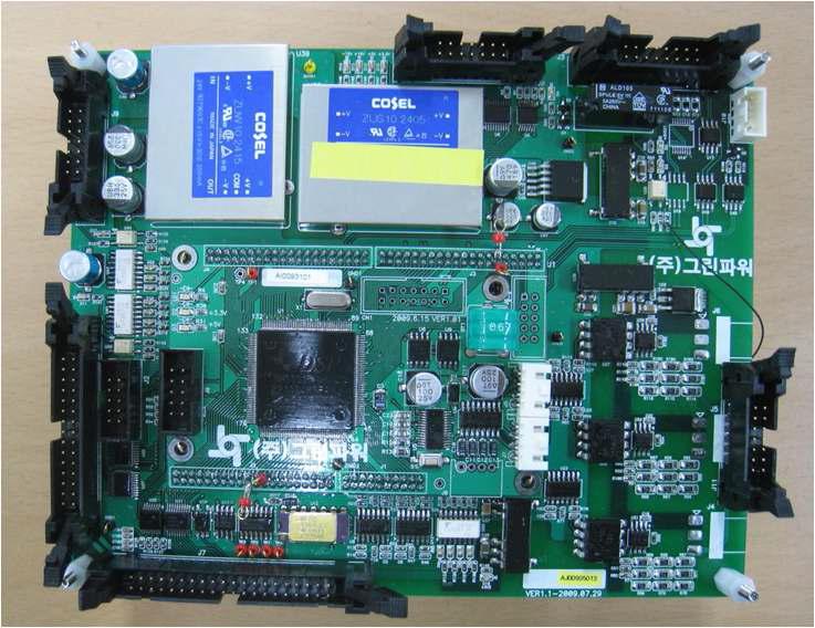 조립된 DSP 제어보드의 사진.