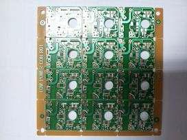 완성된 PCB (뒷면)