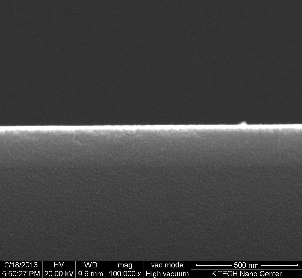 200 nm 두께의 ZITO 박막 이미지.