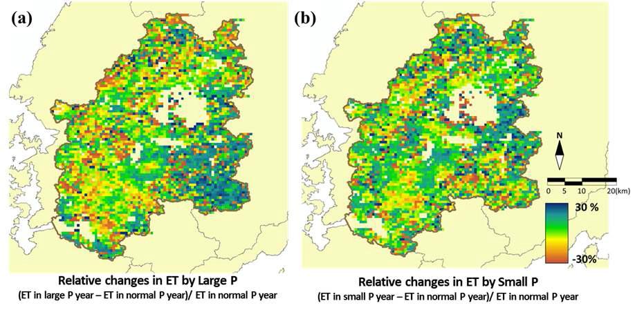 풍수해(2003)와 (b) 갈수해(2008)의 평년대비 증발산량의 상대변화 공간분포