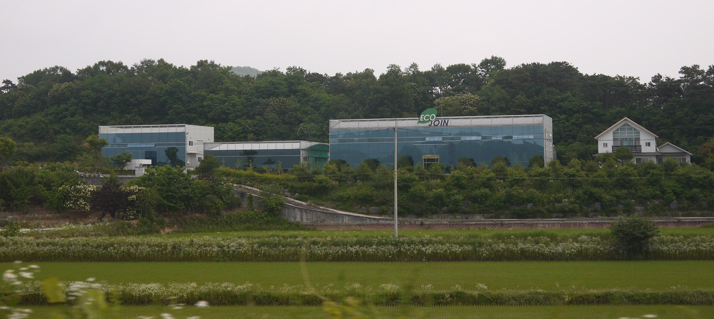 경기도 안성시 일대의 토지이용 혼재 사례 (2014.6.10 촬영)