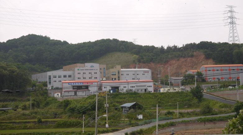 안성시 일대의 제조업소의 확장 사례 (2014.6.10. 촬영)