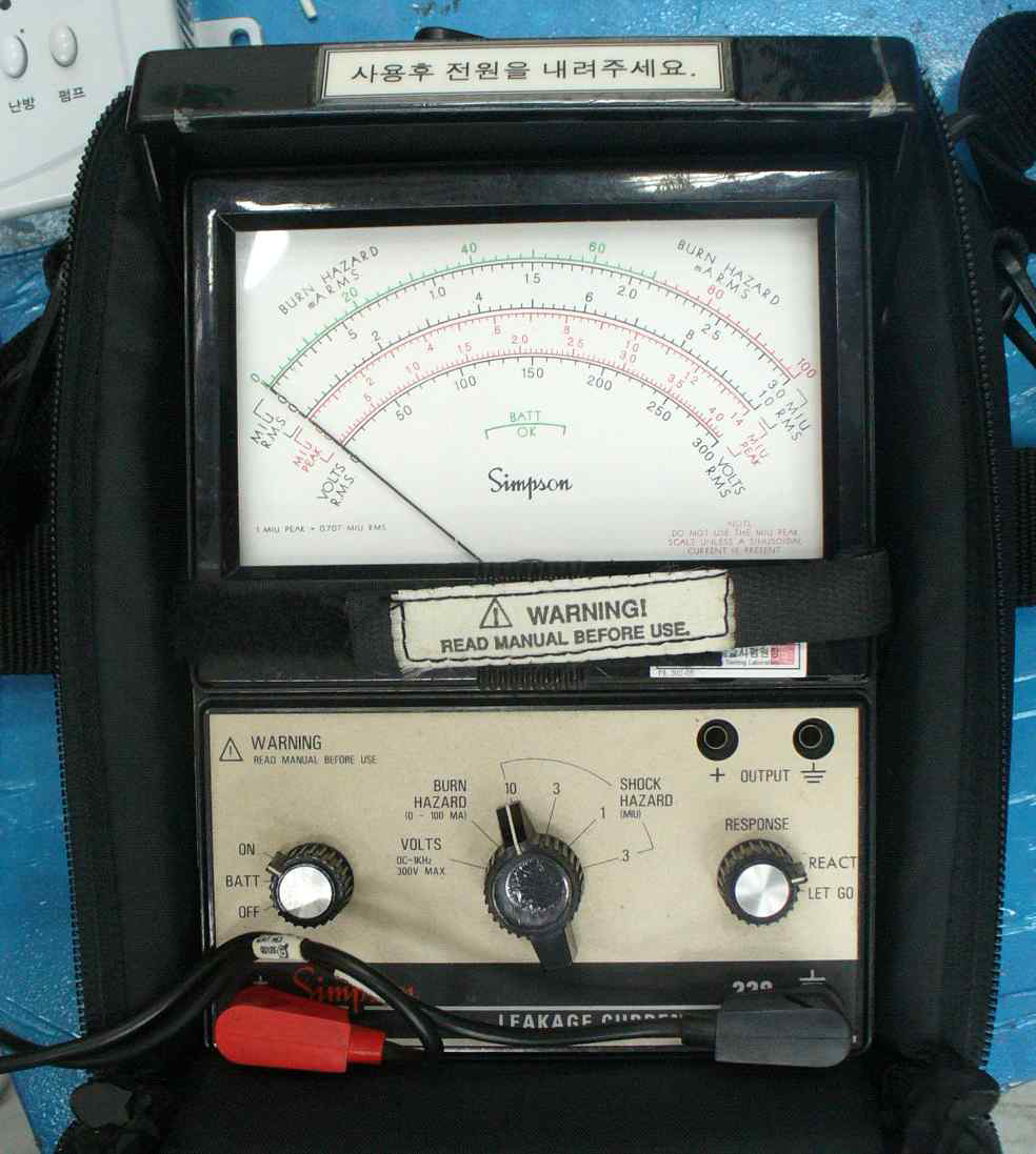 누설 전류 측정 장치 (Simpson 228)