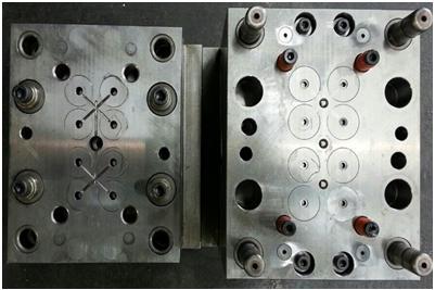 유니소재 펌프캡 주요부품 최종 금형 사진 (Piston)