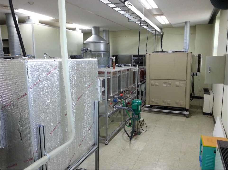 1,000 CMH급 lab-scale 고온냉수 열회수식 3단 에어와셔 외기공조시스템 실험장치 사진