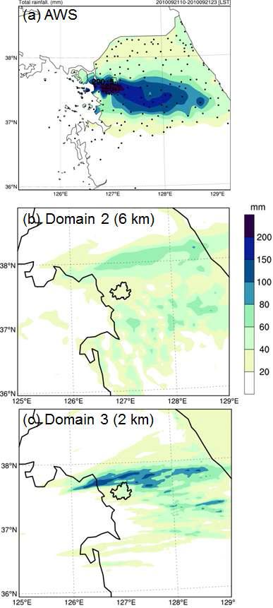 Distribution of accumulated rainfall amount from (a) AWS, (b) 6-km domain, and (c) 2-km domain during 10 KST－23 KST 21 September 2010.