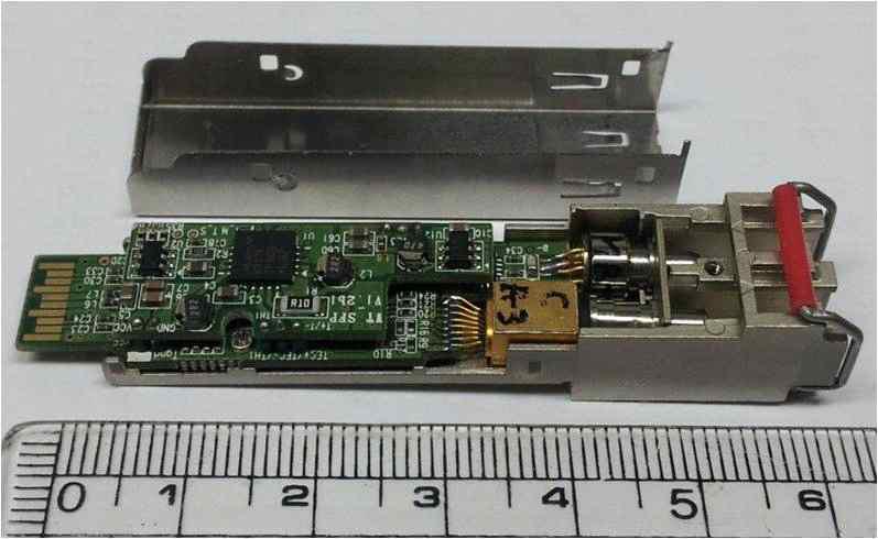 Dual band TOSA 내장된 SFP 실물 사진