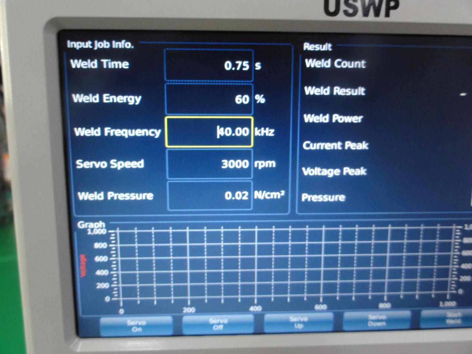 초음파 용접용 Power Supply의 용접조건 설정이 완료된 모습