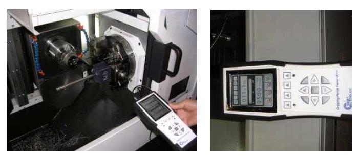 주축회전수 및 CHUCK 파악력 측정 모습