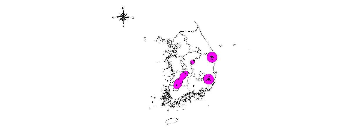 2001년 삵의 분포현황(유효좌표 60개 지점) 및 주요 지역(Kernel 50%)