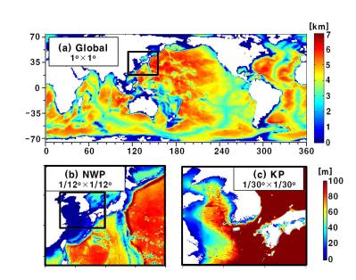 파랑모델의 전 지구(a), 북서태평양(b), 한반도 지형자료(c).