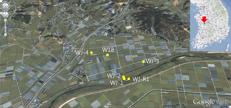 지하수 분석 및 시료 채취 위치: 4개 지하수 관정 및 1개 하천수 지점