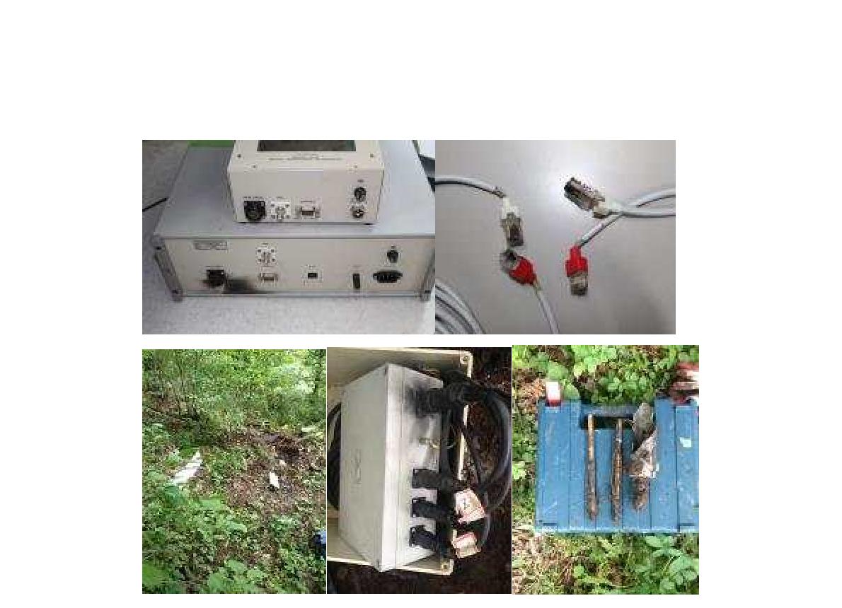 왼쪽 위 첫 번째 그림부터 시계 방향으로 각각 (1) 낙뢰로 불탄 데이터 로거 장비, (2) 불탄 전원 케이블 단자, (3) 낙뢰로 완전히 파손된 MI 센서 중 Z 센서, (4) 파손된 Fluxgate pre-amp, (5) 장비 교체를 위해서 공사중인 MI 센서 매설 위치