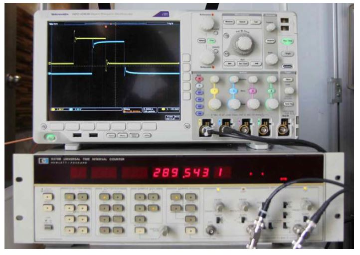 TP-PD-1의 신호 지연 측정값과 파형