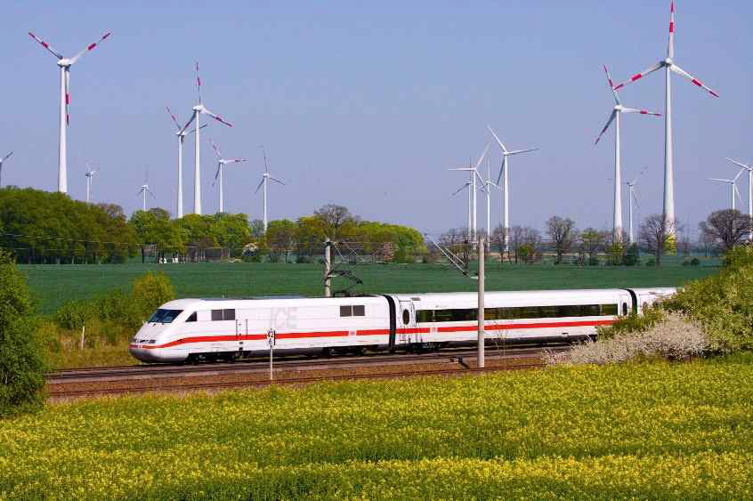 Hannover-Berlin 구간 운행 ICE 고속열차