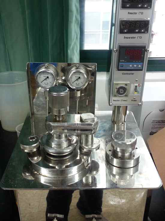 오징어 원유 추출 실험 설비(고온고압 반응기, 30~200℃)